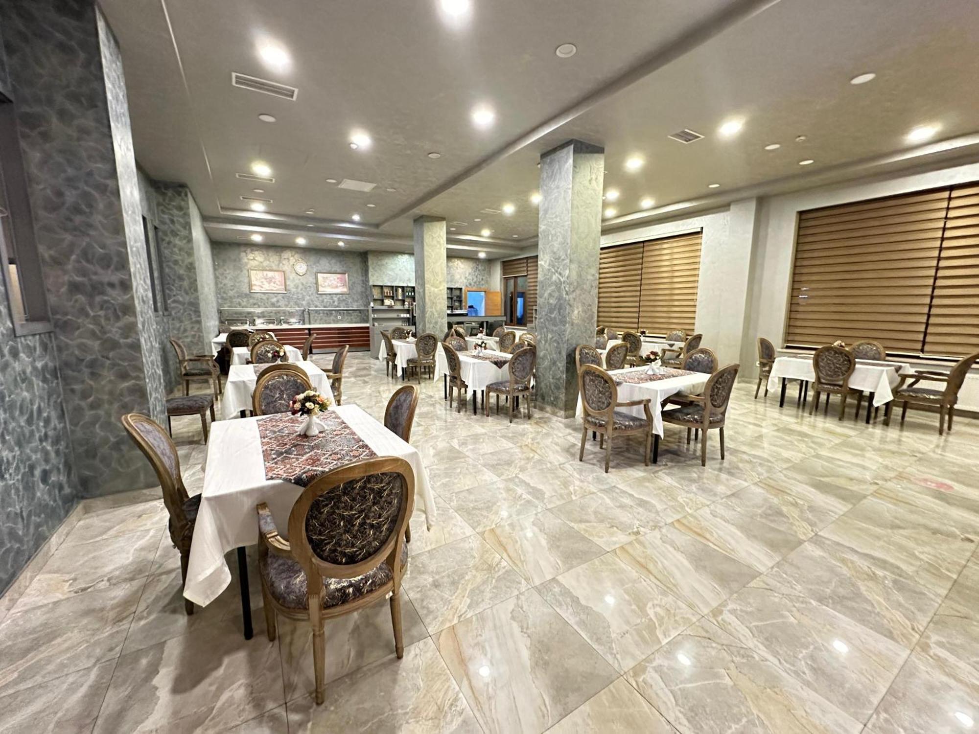 Gm City Hotel Baku Exterior photo