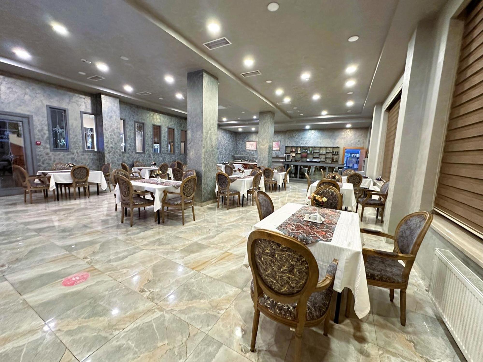 Gm City Hotel Baku Exterior photo