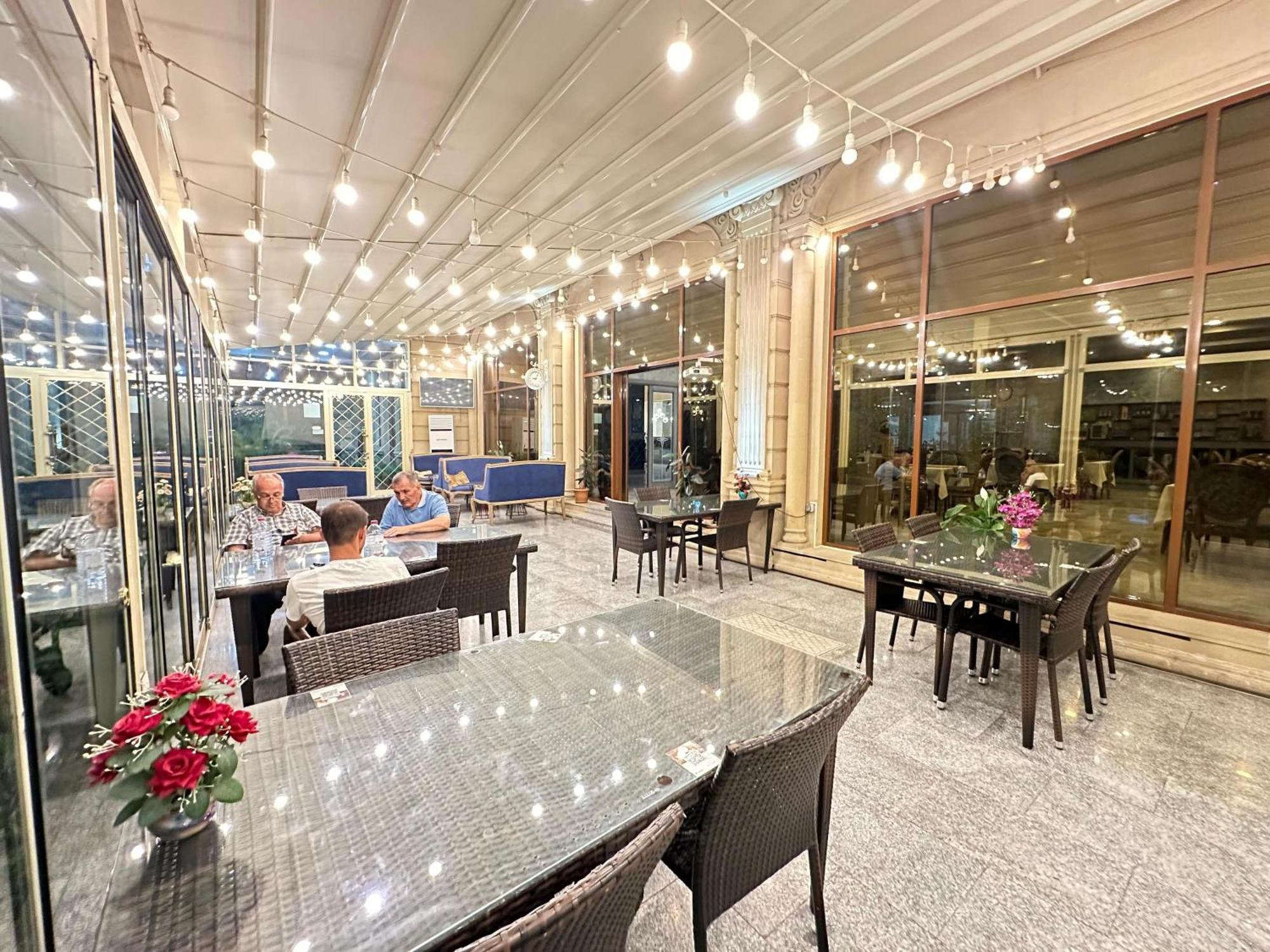Gm City Hotel Baku Exterior photo