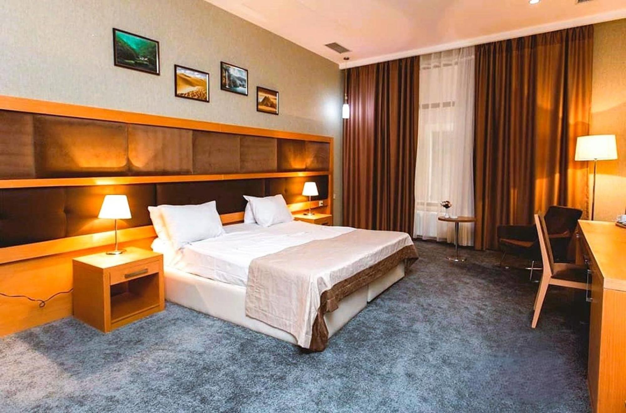 Gm City Hotel Baku Exterior photo